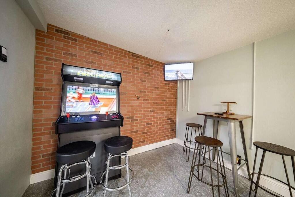 Beach House W/Putting Green/Game Rm/Rooftop Deck ココアビーチ エクステリア 写真